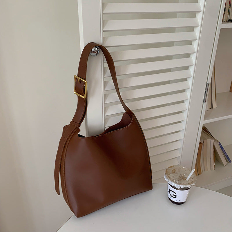 Minimalist Leather Crossbody Bag