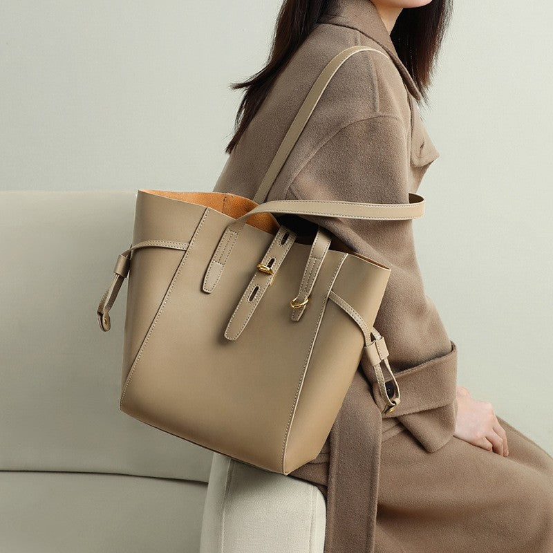 Retro Leather Shoulder Bag