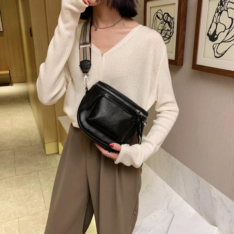 Casual Leather Saddle Bag