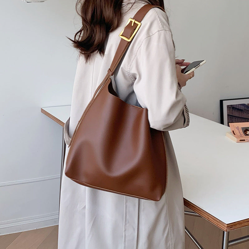 Minimalist Leather Crossbody Bag