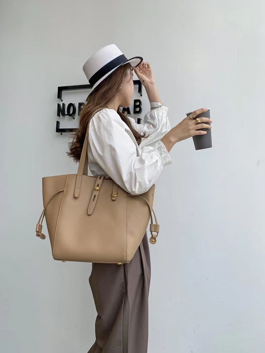 Large Capacity Leather Messenger Bag